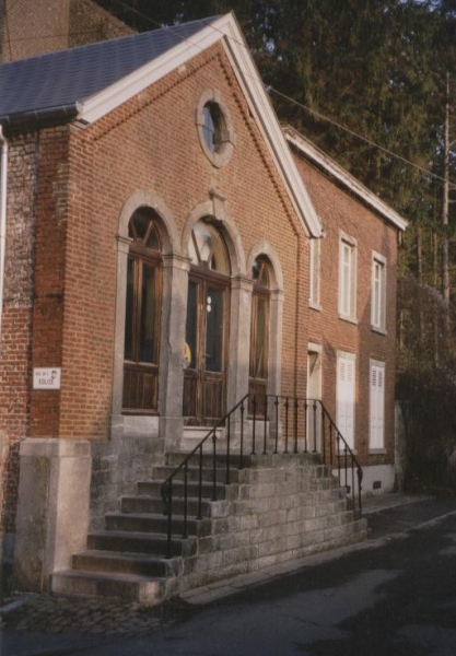 Perron de l'ancienne Maison Communale